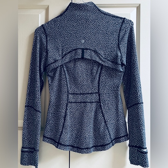 🍒LULULEMON DEFINE Jacket FROZEN FIZZ sz 6 Black/White ~ RARE!! - Picture 3 of 6